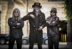 Motörhead_ Born to lose, Live to win