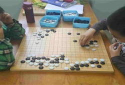 学围棋能开发孩子智力以静制动吗