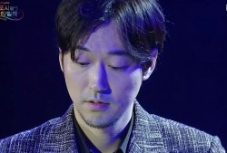 Yiruma《River flows in you》我一男的都觉得他弹钢琴的样子很迷人