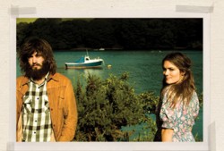 Private Lawns – Angus & Julia Stone