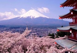 山川异域风月同天翻译