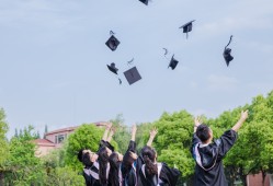 大学宿舍是同一个专业的吗