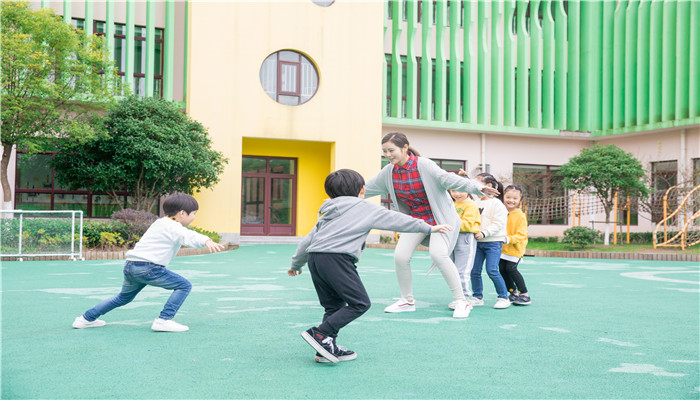 小班幼儿年龄特征总结  第2张