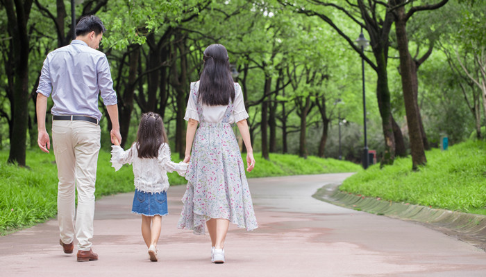 孕妇梦见亲人有个女孩是什么意思  第1张