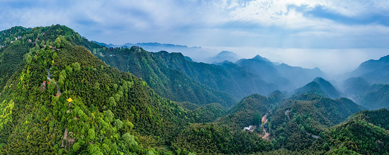 莫干山的名字来历是什么  第1张