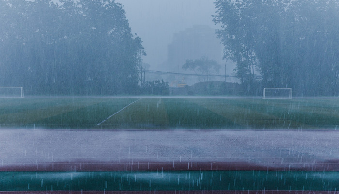 阵雨和暴雨的区别是什么  第1张