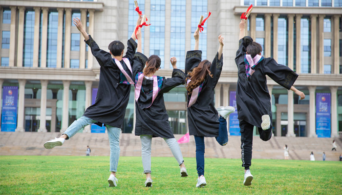 野鸡大学和正规大学的区别  第2张