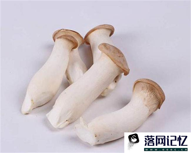 杏鲍菇切成片焯水吗  第1张