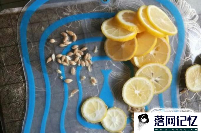 如何制作手工百香果蜂蜜柠檬水？优质  第3张