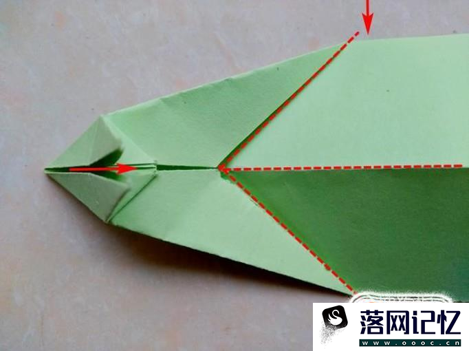如何折一种简单的纸龙舟优质  第10张